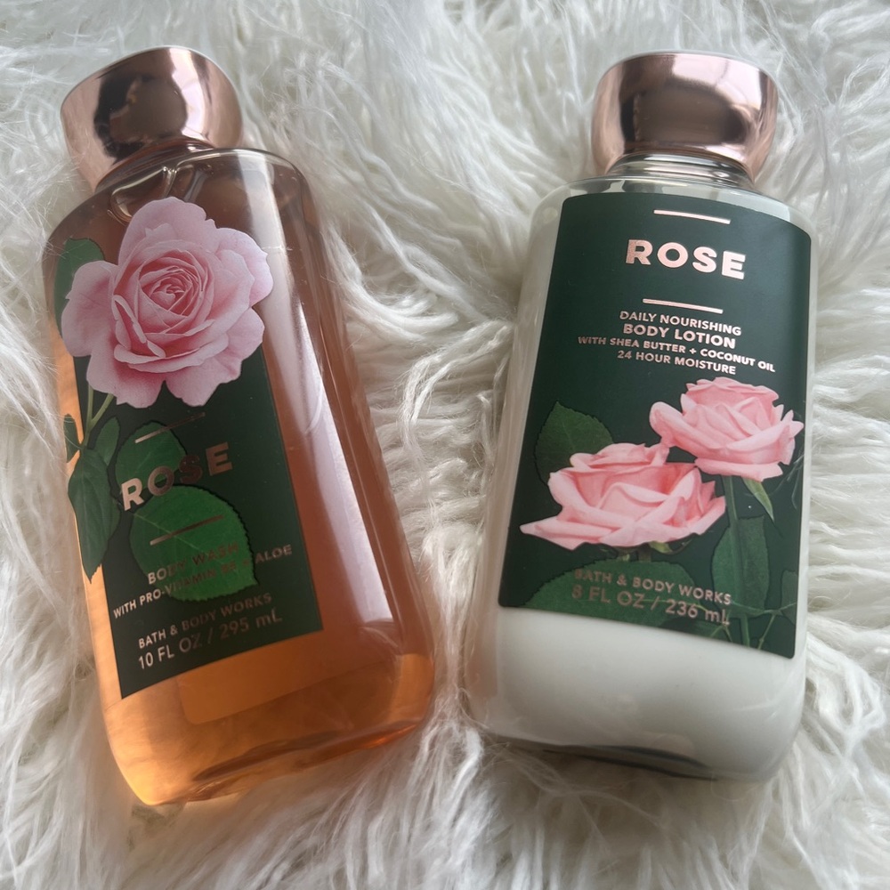💖Bath & Body Works Rose Body Wash and Lotion Set💝
